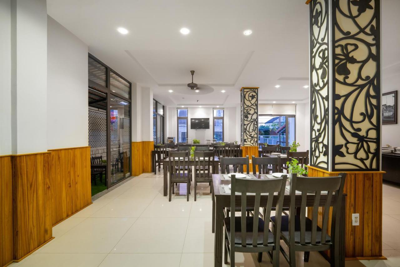 Hotel Front Beach Hội An Kültér fotó