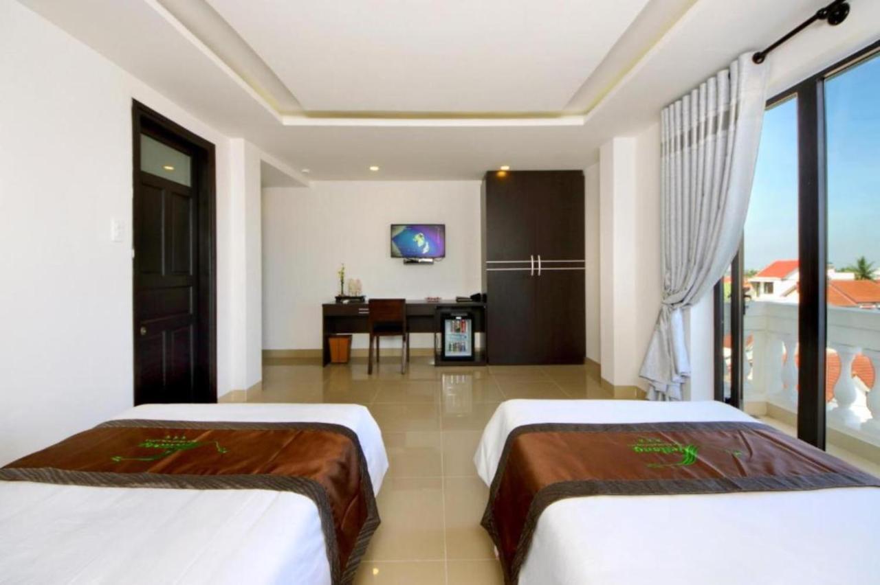 Hotel Front Beach Hội An Kültér fotó