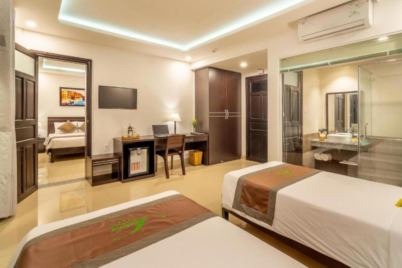 Hotel Front Beach Hội An Kültér fotó