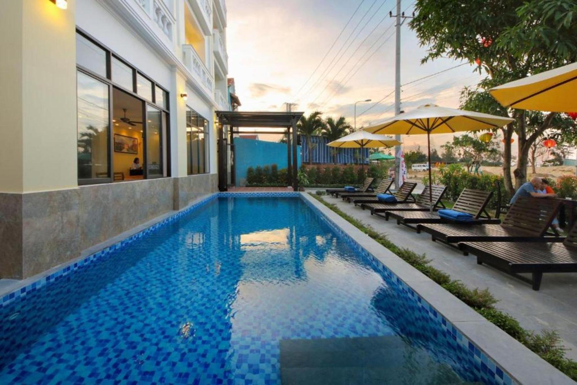 Hotel Front Beach Hội An Kültér fotó